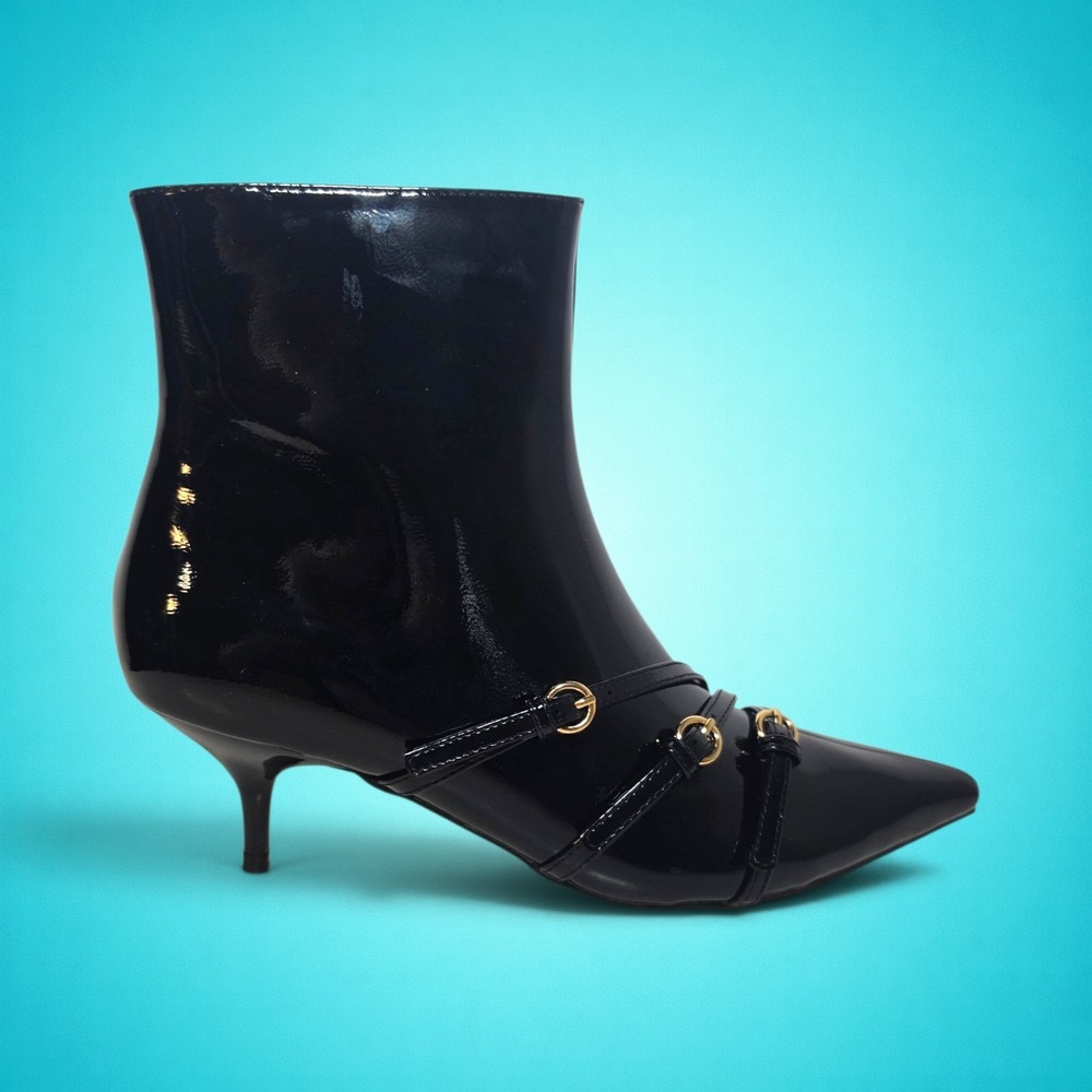Women's Black Patent Leather Pointed-Toe Kitten Heel Buckle Ankle Boots, size 8